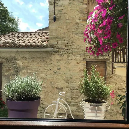 דירה Il Pastore Errante Frasassi גנגה